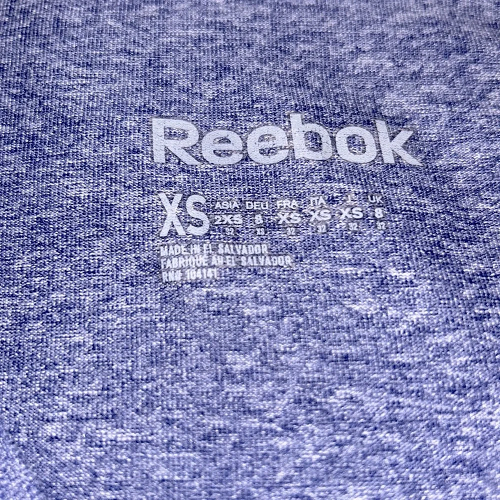 Reebok Workout Top - Picture 2 of 2